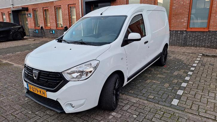 Dacia Dokker Van 1.5 dCi 90pk Ambiance Stop & Start 2017, Auto's, Bestelauto's, Bedrijf, Achteruitrijcamera, Airbags, Airconditioning