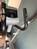 Crosstrainer op te halen voor een kratje bier, Ophalen, Gebruikt