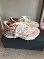 New balance fuelcell 990v60, Kleding | Dames, Ophalen of Verzenden, Nieuw, Sneakers of Gympen