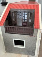 Knutsel Poppenhuis met Accessoires, Ophalen of Verzenden, Gebruikt, Poppenhuis