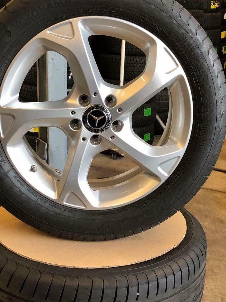 18 inch originele mercedes gla w156 velgen met zomerbanden, Auto-onderdelen, Banden en Velgen, Banden en Velgen, Zomerbanden, 18 inch