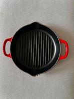 Le Creuset grillpan rood 25 cm, Huis en Inrichting, Keuken | Potten en Pannen, Ophalen, Zo goed als nieuw, Gietijzer, Koekenpan of Braadpan