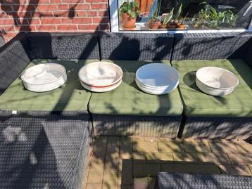 Diverse lampet waskommen beschikbaar voor biedingen