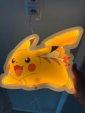 POKEMON PIKACHU LAMP beschikbaar voor biedingen