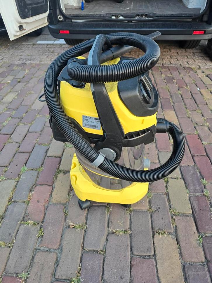 Krachtige MT Vacuum Stofzuiger, Witgoed en Apparatuur, Stofzuigers, Gebruikt, Stofzuiger, Reservoir, Ophalen of Verzenden