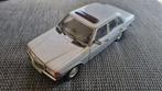 Mercedes-Benz W123 230E Astral silber Revell, 1:18, Ophalen of Verzenden, Zo goed als nieuw, Revell