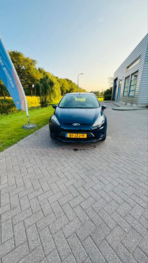 Ford Fiesta 1.25 Limited. Bouwjaar 2009, Fietsen en Brommers, Brommerhelmen, Ophalen of Verzenden