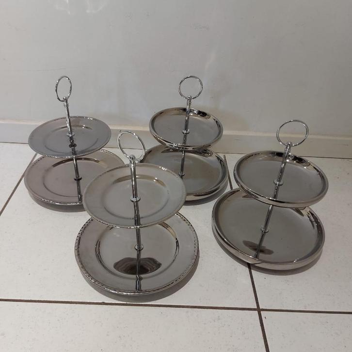 NIEUW - 4 etagères in 2 designs - €9/stuk, Huis en Inrichting, Woonaccessoires | Etagères, Nieuw, Ophalen of Verzenden