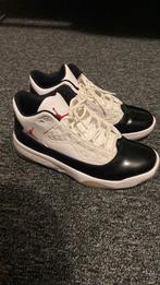 Nike Air Jordan 11 maat 41, Ophalen of Verzenden, Zo goed als nieuw