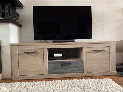 TV meubel, Huis en Inrichting, Kasten | Televisiemeubels, Zo goed als nieuw, Minder dan 100 cm, 25 tot 50 cm, Ophalen