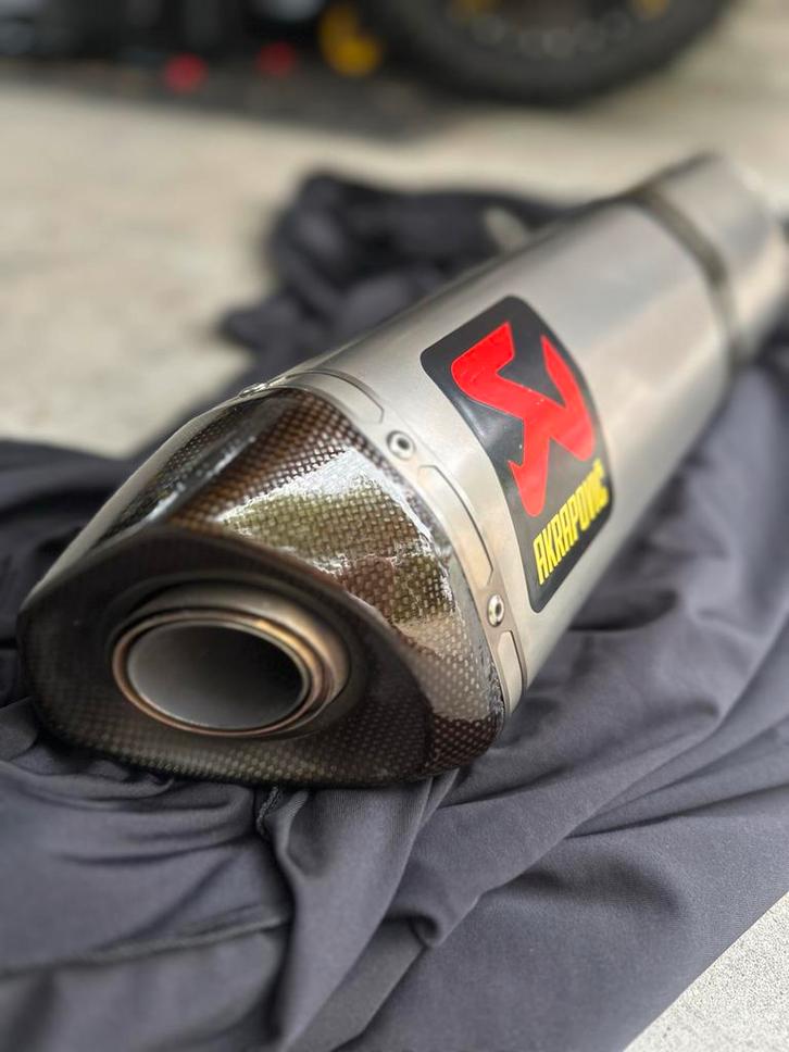 Originele Akrapovic Demper BMW M1000RR S1000RR, Motoren, Onderdelen | BMW, Gebruikt, Ophalen of Verzenden