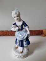 Delfts Blauw Porseleinen Beeldje Vrouw met Vogel, Ophalen of Verzenden