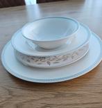 24 delig servies set, Huis en Inrichting, Ophalen of Verzenden, Zo goed als nieuw, Overige stijlen