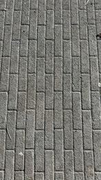 28m2 grijze waaltjes, Tuin en Terras, Tegels en Klinkers, Ophalen, Zo goed als nieuw, Beton, Klinkers
