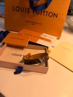 Louis Vuitton - Essential V Bracelet, Sieraden, Tassen en Uiterlijk, Ophalen of Verzenden, Zo goed als nieuw, Bruin, Leer
