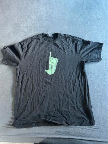 H&m t-shirt beschikbaar voor biedingen