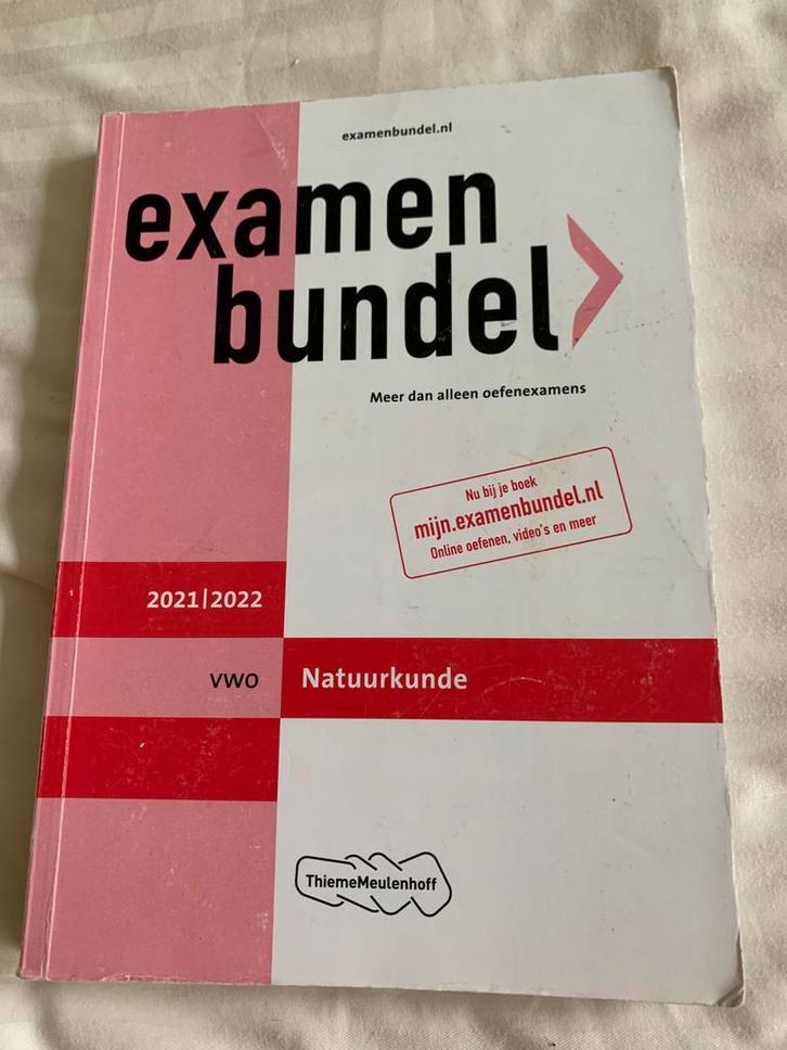 Examenbundel vwo Natuurkunde 2021/2022, Boeken, Schoolboeken, Zo goed als nieuw, Natuurkunde, VWO, Ophalen