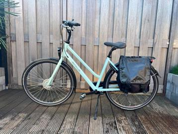 Batavus Dinsdag Damesfiets – Mintblauw – €320 beschikbaar voor biedingen
