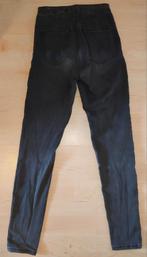 Zwarte stretch broek maat 36, Kleding | Dames, Broeken en Pantalons, Lang, Zo goed als nieuw, Maat 36 (S), Bershka