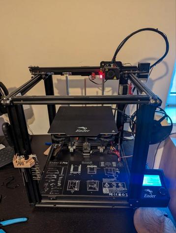 Creality Ender 5 pro met extras beschikbaar voor biedingen