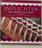 Paardenboek over invlechten, Ophalen of Verzenden, Zo goed als nieuw, Paarden of Pony's