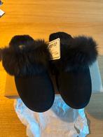 Ugg Pantoffels Maat 37 nieuw origineel!, Kleding | Dames, Schoenen, Ophalen of Verzenden, Nieuw, Pantoffels of Sloffen