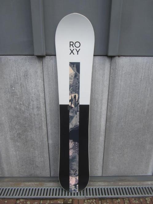 Nieuwe 2025 Roxy Smoothie snowboard in een 149 lengte, Sport en Fitness, Snowboarden, Nieuw, Board, Ophalen of Verzenden