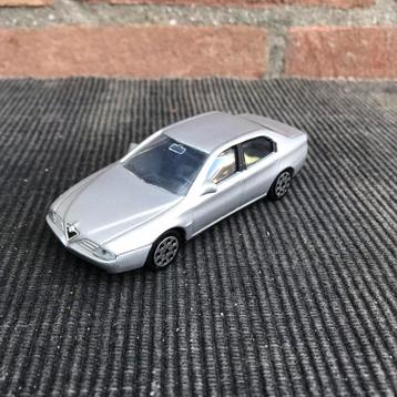 1:43 MAJORETTE ALFA ROMEO 166 …….. 5,- beschikbaar voor biedingen