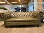 Originele Vintage chesterfield 2,5 zits bank Groen Plainseat, Huis en Inrichting, Banken | Bankstellen, Ophalen of Verzenden, Zo goed als nieuw