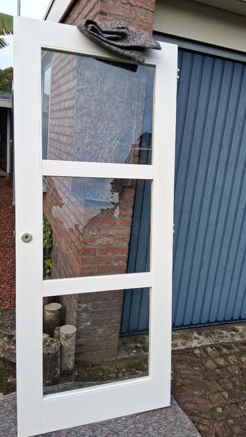 rechtse stompe witte binnendeur 3 vaks blank glas beschikbaar voor biedingen