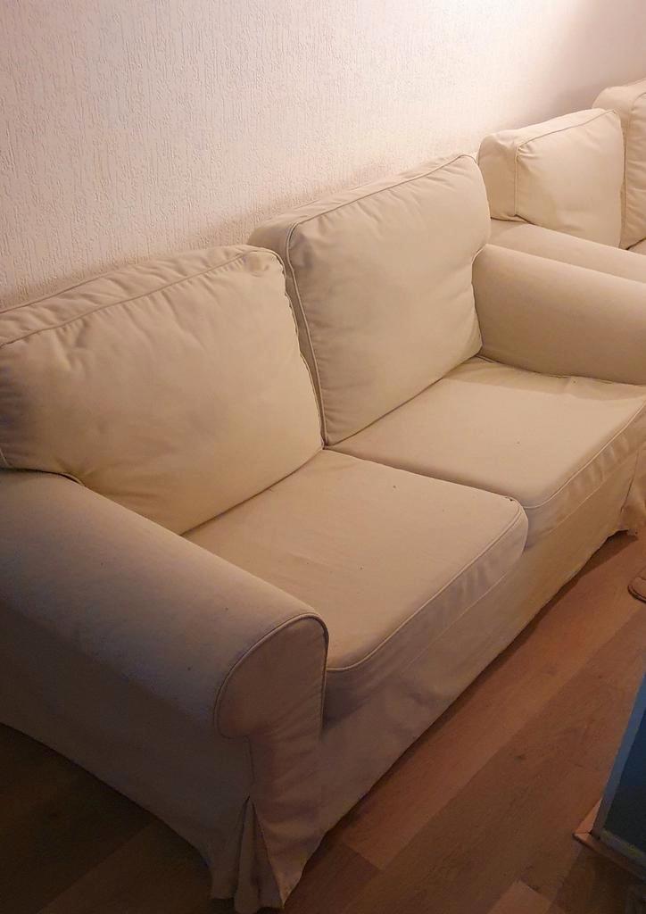 Ikea Ektorp 2- en 3-zitsbank - Wit, Huis en Inrichting, Banken | Bankstellen, Gebruikt, Rechte bank, Vierpersoons of meer, 200 tot 250 cm
