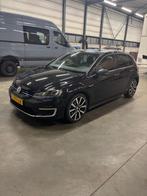 Volkswagen Golf 1.4 GTE 204pk 2015 Zwart panoramadak leer, 4 cilinders, Zwart, 1395 cc, 1499 kg
