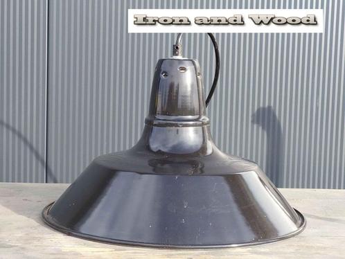 Vintage zwarte emaille Franse  lamp  D40 H27, Huis en Inrichting, Lampen | Plafondlampen, Gebruikt, Metaal, Ophalen of Verzenden