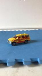 Matchbox 1998 Ford Expedition Ambulance Truck, Ophalen of Verzenden, Zo goed als nieuw, Auto