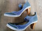 Blauwe stoere pumps maat 41 hak 7,5cm ook in het grijs ZGAN, Blauw, Ophalen of Verzenden, Zo goed als nieuw