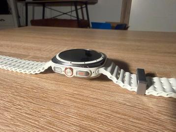 Samsung Galaxy watch Ultra 2024 beschikbaar voor biedingen