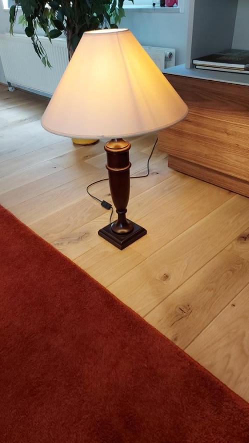 Mooie tafellamp, Huis en Inrichting, Lampen | Vloerlampen, Zo goed als nieuw, Minder dan 100 cm, Hout, Ophalen