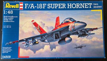  Revell  F/A-18F Super Hornet two seater 1:48 beschikbaar voor biedingen