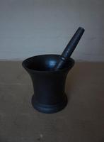 Oude gietijzeren vijzel met stamper 1914-16, Antiek en Kunst, Verzenden
