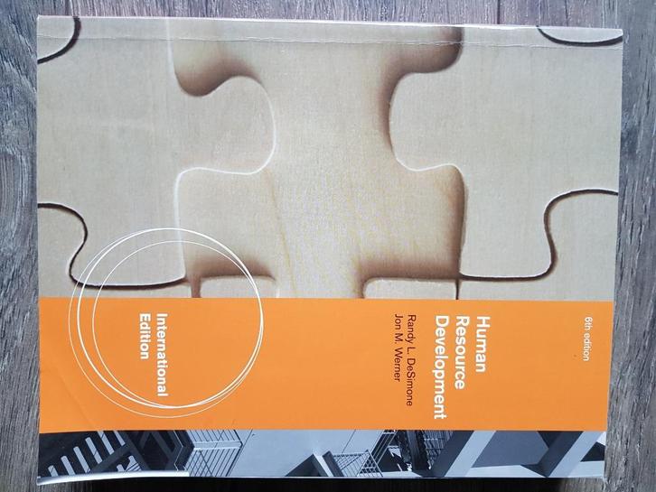 Boek HBO / WO : Human Resource Development, Boeken, Studieboeken en Cursussen, Zo goed als nieuw, HBO, Alpha, Ophalen of Verzenden