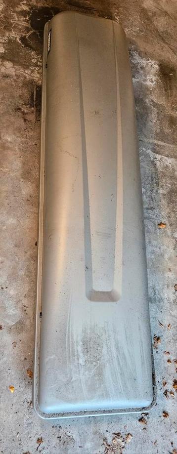 Thule dakkoffer skibox ongeveer 2m bij 45cm beschikbaar voor biedingen