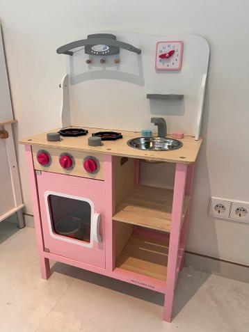 Gratis: Houten Speelkeuken - Nieuw Classic Toys