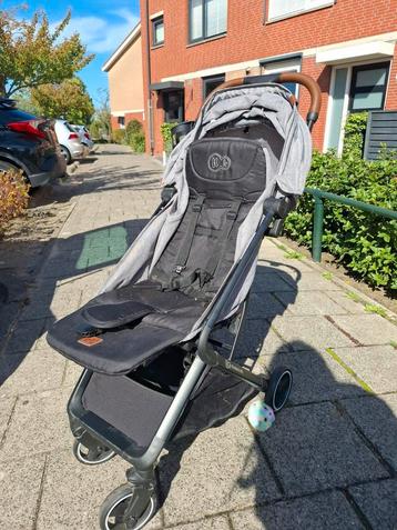 ZGAN Kinderkraft buggy klein opvouwbaar beschikbaar voor biedingen