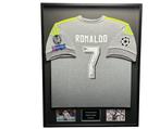 Cristiano Ronaldo Real Madrid 15/16 ingelijst uit shirt, Buitenlandse clubs, Soccersignings.nl, Shirt, Nieuw