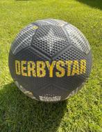 Derbystar voetbal, Sport en Fitness, Voetbal, Ophalen of Verzenden, Zo goed als nieuw, Bal