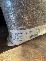 10 kg aquarium grind, Ophalen, Zo goed als nieuw