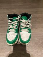 Jordan 1 mid lucky green maat 38, Kleding | Heren, Schoenen, Nike, Ophalen of Verzenden, Sneakers of Gympen, Gedragen