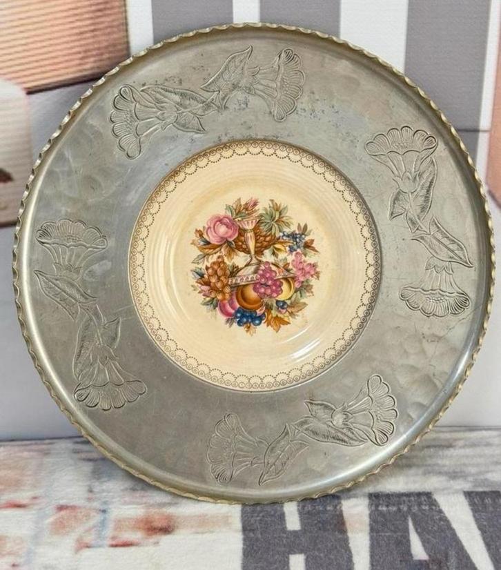 Triumph Limoges "Imperial Victorian" 22K Wit Goud Fruit bord, Antiek en Kunst, Antiek | Servies los, Ophalen of Verzenden