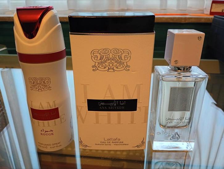 Lattafa - Ana Abiyedh - I am White met deodorant, Sieraden, Tassen en Uiterlijk, Uiterlijk | Parfum, Zo goed als nieuw, Ophalen of Verzenden
