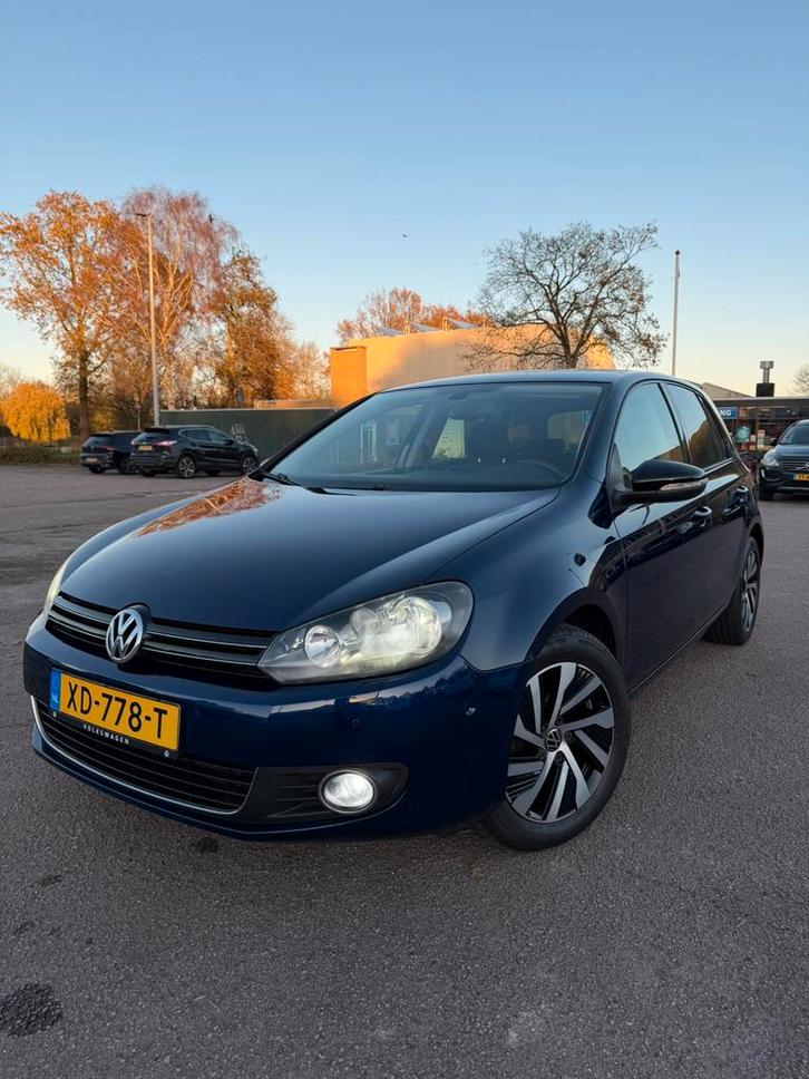 Volkswagen Golf 6 1.2 TSI Highline BlueMotion BOMVOL!, Auto's, Volkswagen, Bedrijf, Golf, Benzine, B, Hatchback, Handgeschakeld